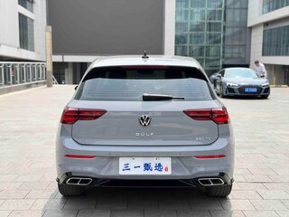 2023 Volkswagen Golf VIII, серый, 1800001 рублей, вид 5