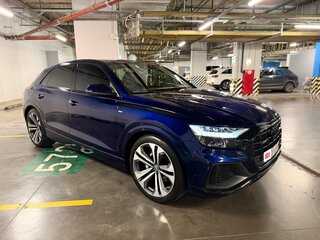 2020 Audi Q8 55 TFSI I (4M), синий, 6990000 рублей, вид 4