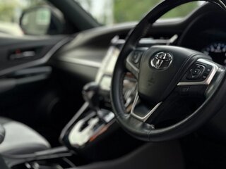 2017 Toyota Harrier III (XU60) Рестайлинг, чёрный, 2750000 рублей, вид 4