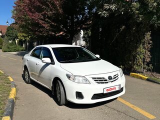2011 Toyota Corolla X (E140, E150) Рестайлинг, белый, 1400000 рублей, вид 4