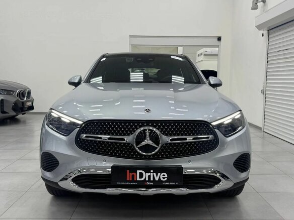 2025 Mercedes-Benz GLC Coupe 300 II (C254), серебристый, 9000000 рублей - вид 1