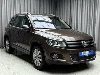 2015 Volkswagen Tiguan I Рестайлинг, коричневый, 1549000 рублей, вид 2