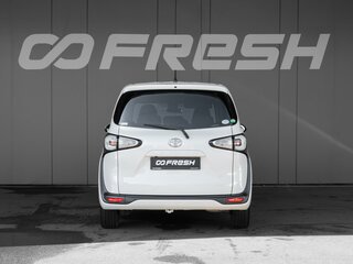2016 Toyota Sienta II, белый, 1285000 рублей, вид 4