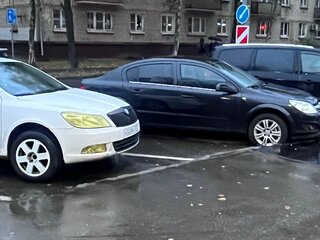 2011 Skoda Octavia DSG7 II (A5) Рестайлинг, белый, 500000 рублей, вид 1