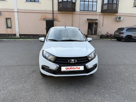 2025 Lada (ВАЗ) Granta I Рестайлинг, белый, 830000 рублей, вид 3