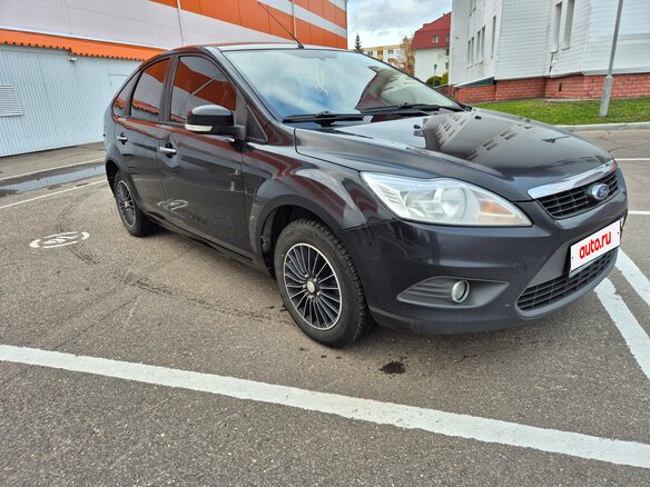 2011 Ford Focus II Рестайлинг, чёрный, 455000 рублей - вид 1