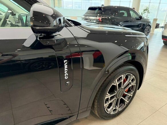 2026 Lynk & Co 900, чёрный, 9100000 рублей - вид 6