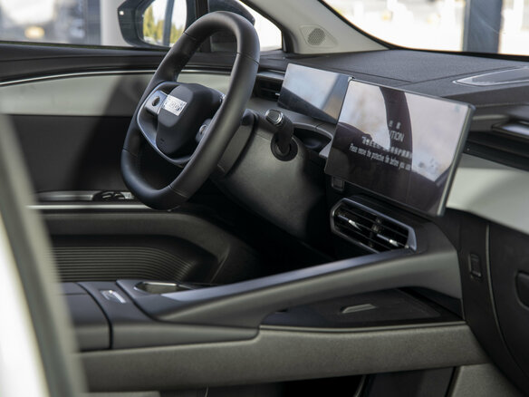 2026 Omoda C5 II, белый, 3200000 рублей - вид 22