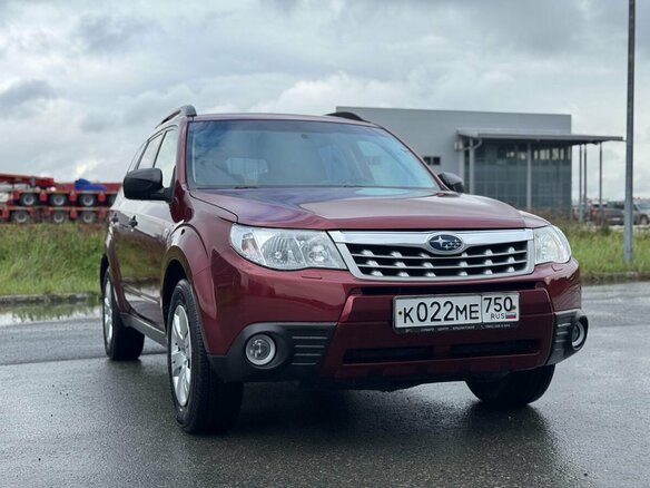 2011 Subaru Forester III, красный, 1149000 рублей - вид 3