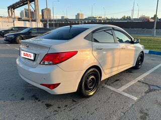 2016 Hyundai Solaris I Рестайлинг, белый, 685000 рублей, вид 4