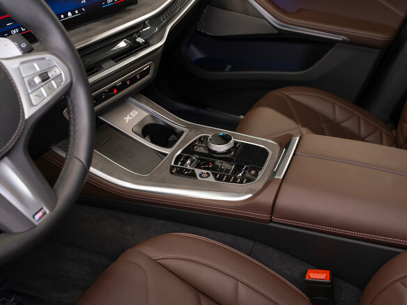 2026 BMW X5 Long 30Li IV (G05/G18) Рестайлинг, чёрный, 10090000 рублей - вид 17