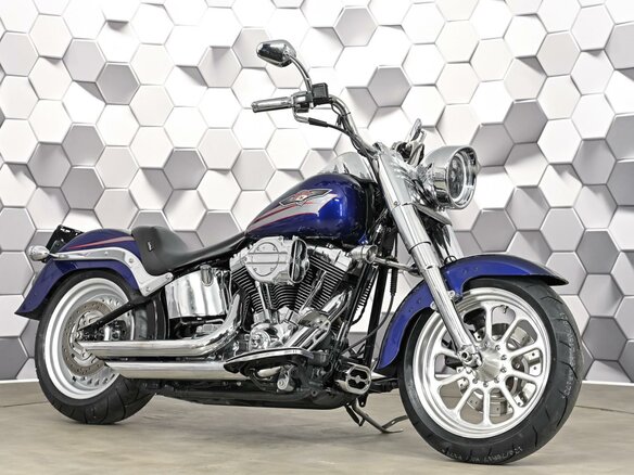 2007 Harley-Davidson Fat Boy, синий, 899000 рублей