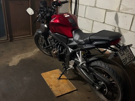 2019 Honda CB 650R, красный, 780000 рублей, вид 3