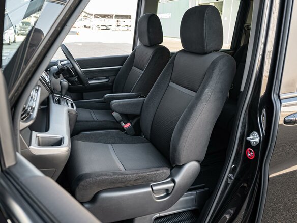 2019 Honda Stepwgn Spada V Рестайлинг, чёрный, 2285000 рублей - вид 7