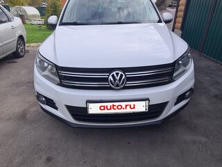 2013 Volkswagen Tiguan I Рестайлинг, белый, 1520000 рублей, вид 3