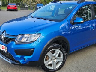 2015 Renault Sandero Stepway II, синий, 825000 рублей, вид 2