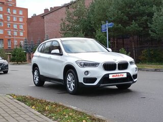 2019 BMW X1 18i sDrive II (F48), белый, 1850000 рублей, вид 3