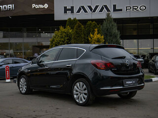 2013 Opel Astra J Рестайлинг, чёрный, 698000 рублей, вид 5