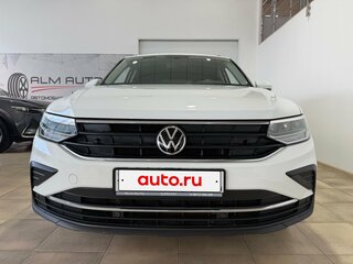 2021 Volkswagen Tiguan II Рестайлинг, белый, 2770000 рублей, вид 3