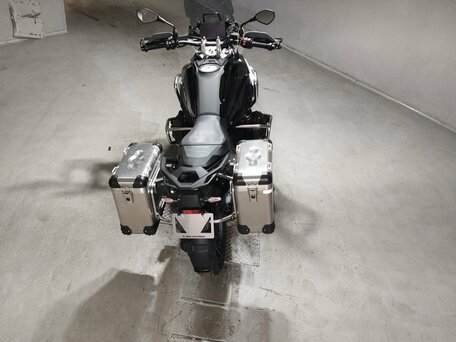 2024 BMW R 1300 RS, чёрный, 2350000 рублей, вид 2