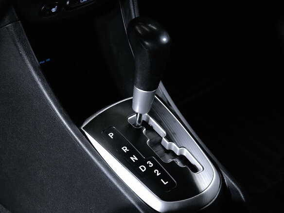 2012 Hyundai Solaris I, чёрный, 790000 рублей - вид 17