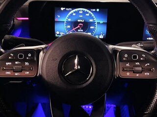 2021 Mercedes-Benz CLA 200 II (C118, X118), чёрный, 4050000 рублей, вид 3