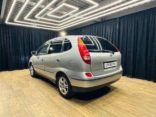 2001 Nissan Tino, серый, 339000 рублей, вид 4