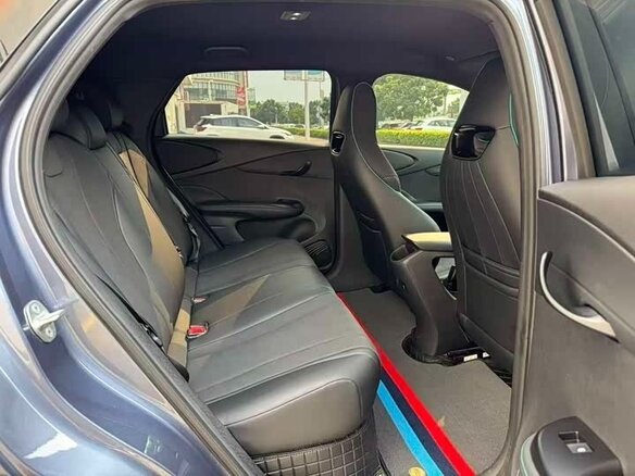 2025 BYD Dolphin 44.9 kWh I, синий, 1695003 рублей - вид 24