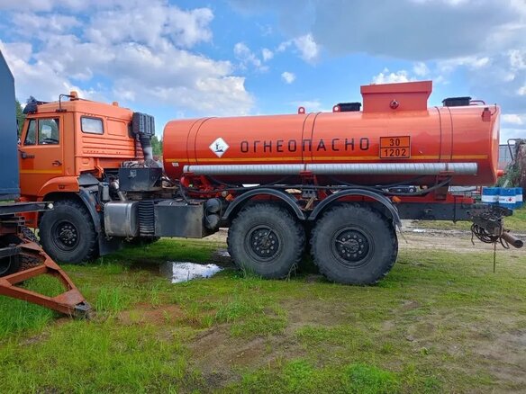 2020 КамАЗ 43118, оранжевый, 4950000 рублей - вид 5