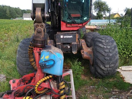 2000 Komatsu 911, красный, 2116601 рублей, вид 2