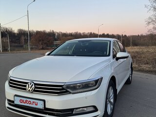 2017 Volkswagen Passat DSG6 B8, белый, 1900000 рублей, вид 1