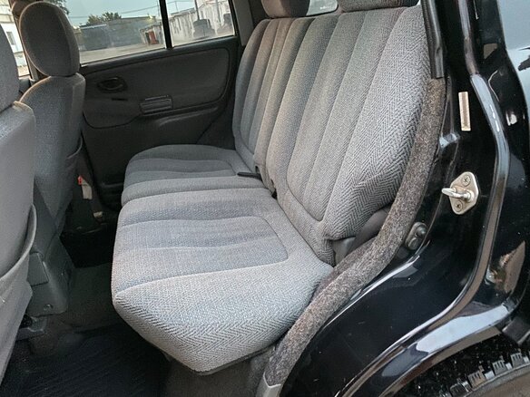 2000 Suzuki Grand Vitara I, чёрный - вид 16