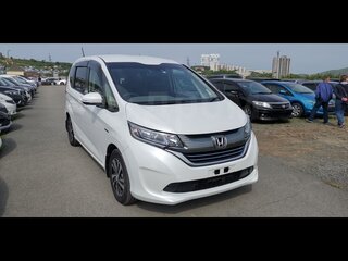 2018 Honda Freed+ II, белый, 1699999 рублей, вид 3