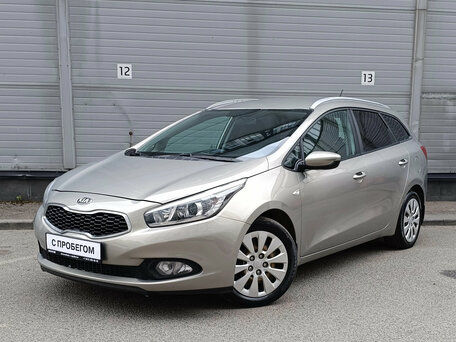 2015 Kia Ceed II, серебристый, 979000 рублей, вид 1