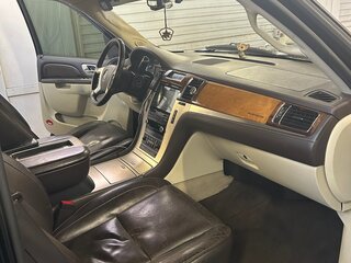 2011 Cadillac Escalade III, чёрный, 2300000 рублей, вид 5