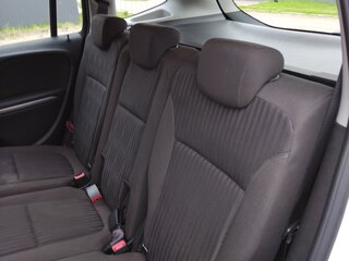 2014 Opel Zafira C, белый, 1499000 рублей, вид 4