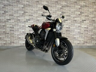 2018 Honda CB 1000R, красный, 878000 рублей, вид 3