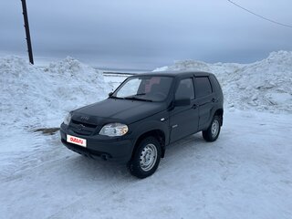 2012 Chevrolet Niva I Рестайлинг, чёрный, 600000 рублей, вид 1