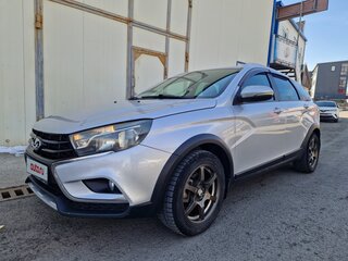 2018 Lada (ВАЗ) Vesta SW Cross I, серебристый, 935000 рублей, вид 2