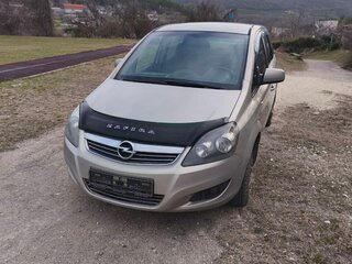 2011 Opel Zafira B Рестайлинг, бежевый, 740000 рублей, вид 1
