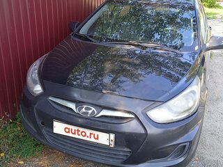 2013 Hyundai Solaris I, чёрный, 850000 рублей, вид 2