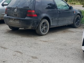 1998 Volkswagen Golf IV, чёрный, 200000 рублей, вид 2