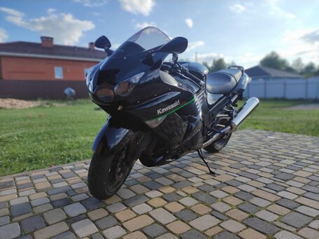 2006 Kawasaki ZZR 1400, чёрный, 700000 рублей, вид 2