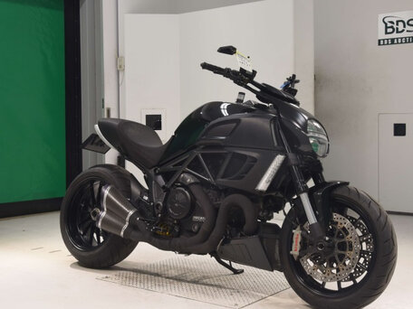 2012 Ducati Diavel, чёрный, 579123 рублей, вид 2
