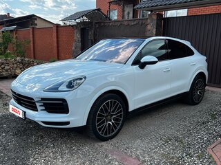 2020 Porsche Cayenne S Coupé III, белый, 9500000 рублей, вид 1