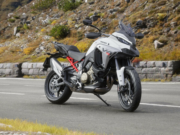 2026 Ducati Multistrada V4, белый, 3150000 рублей