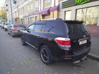 2011 Toyota Highlander II (XU40) Рестайлинг, чёрный, 2280000 рублей, вид 5