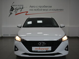 2021 Hyundai Solaris II Рестайлинг, белый, 1609000 рублей, вид 2