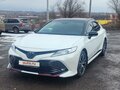 2020 Toyota Camry VIII (XV70), белый, 3500000 рублей