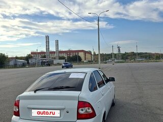 2010 Lada (ВАЗ) Priora I, белый, 380000 рублей, вид 4